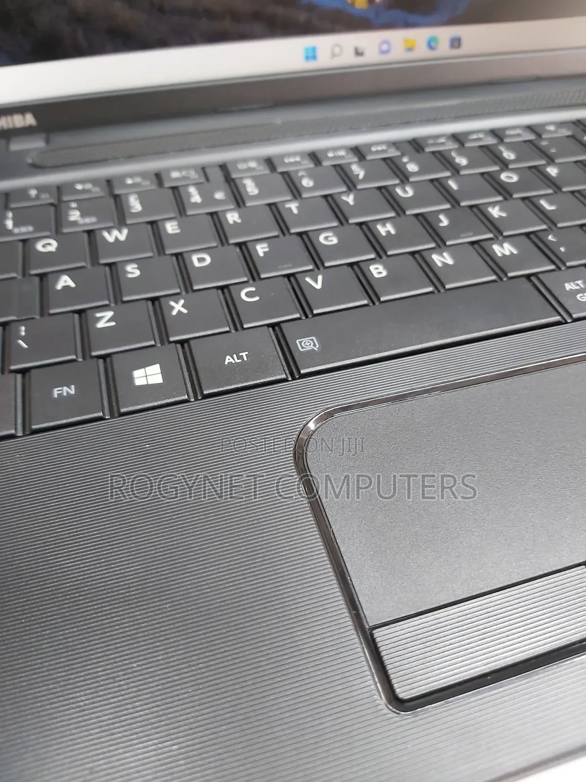 Laptop Toshiba Satellite C50 8GB Intel Core i3 HDD 500GB