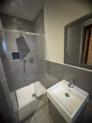 3bdrm Townhouse / Terrace in East Legon for rent