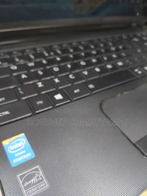 Laptop Toshiba Satellite C55 8GB Intel Pentium HDD 750GB