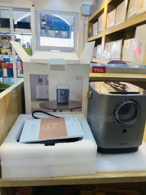 Top Tro Projector