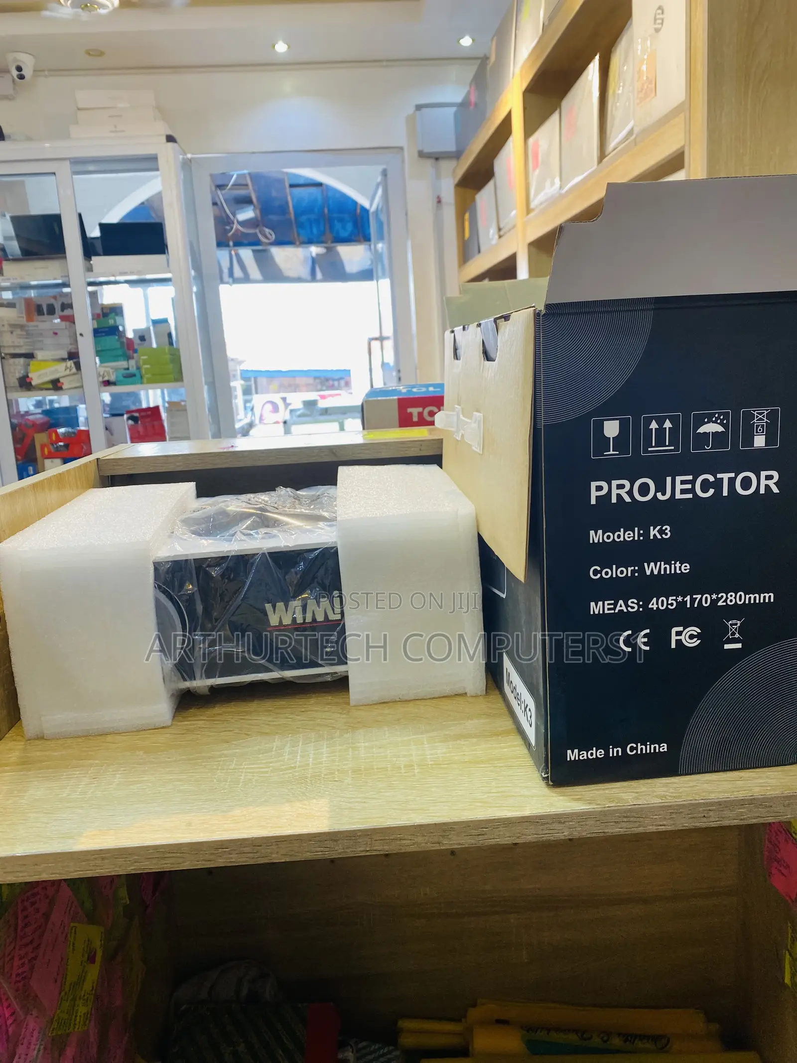 Wimius Projector
