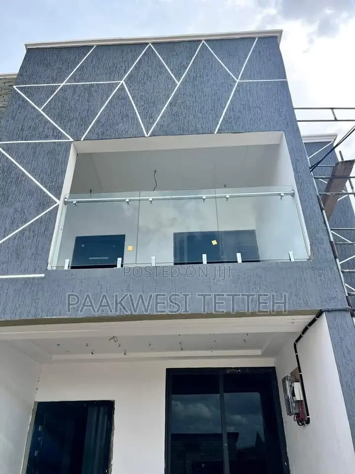 All Aluminum Works Glass Balustries