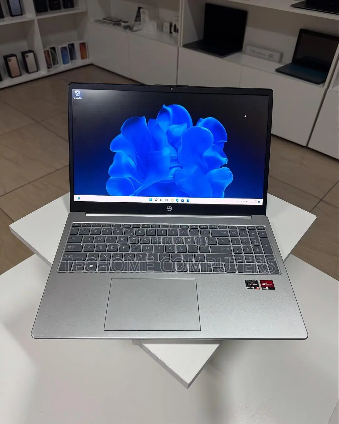Laptop HP 15 8GB AMD Ryzen 5 SSD 512GB