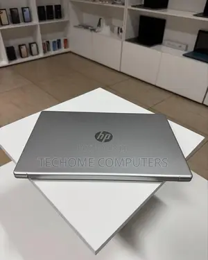 Laptop HP 15 8GB AMD Ryzen 5 SSD 512GB