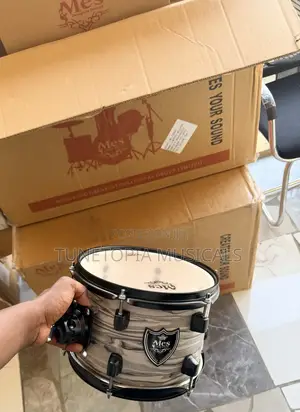 Mes 5-piece Acoustic Drumset With Cymbals
