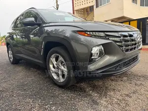 Hyundai Tucson SE 2022 Gray