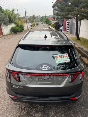 Hyundai Tucson SE 2022 Gray