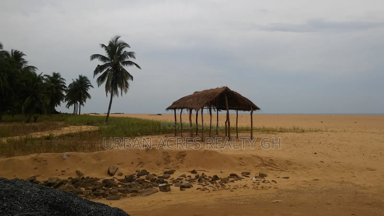 Volta Region, Denu (Adafienu) _ 6 Plots Oceanfront Land