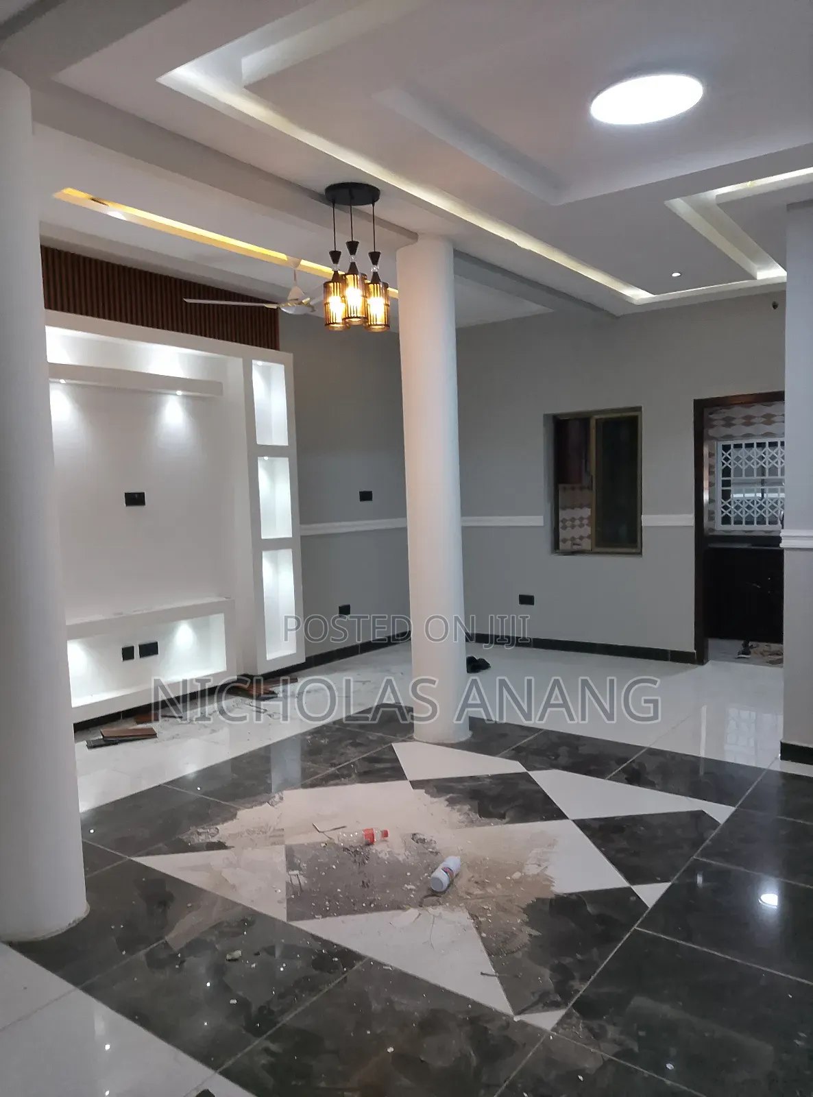 3bdrm House in The Dorns Properties, New Town for rent