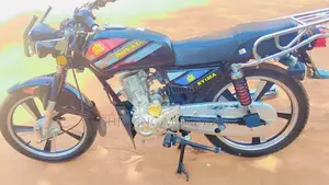 Royal Motorcycle 2025 Black
