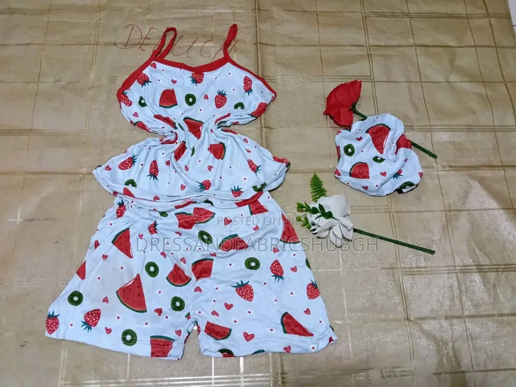 Loungewear/Nightwear