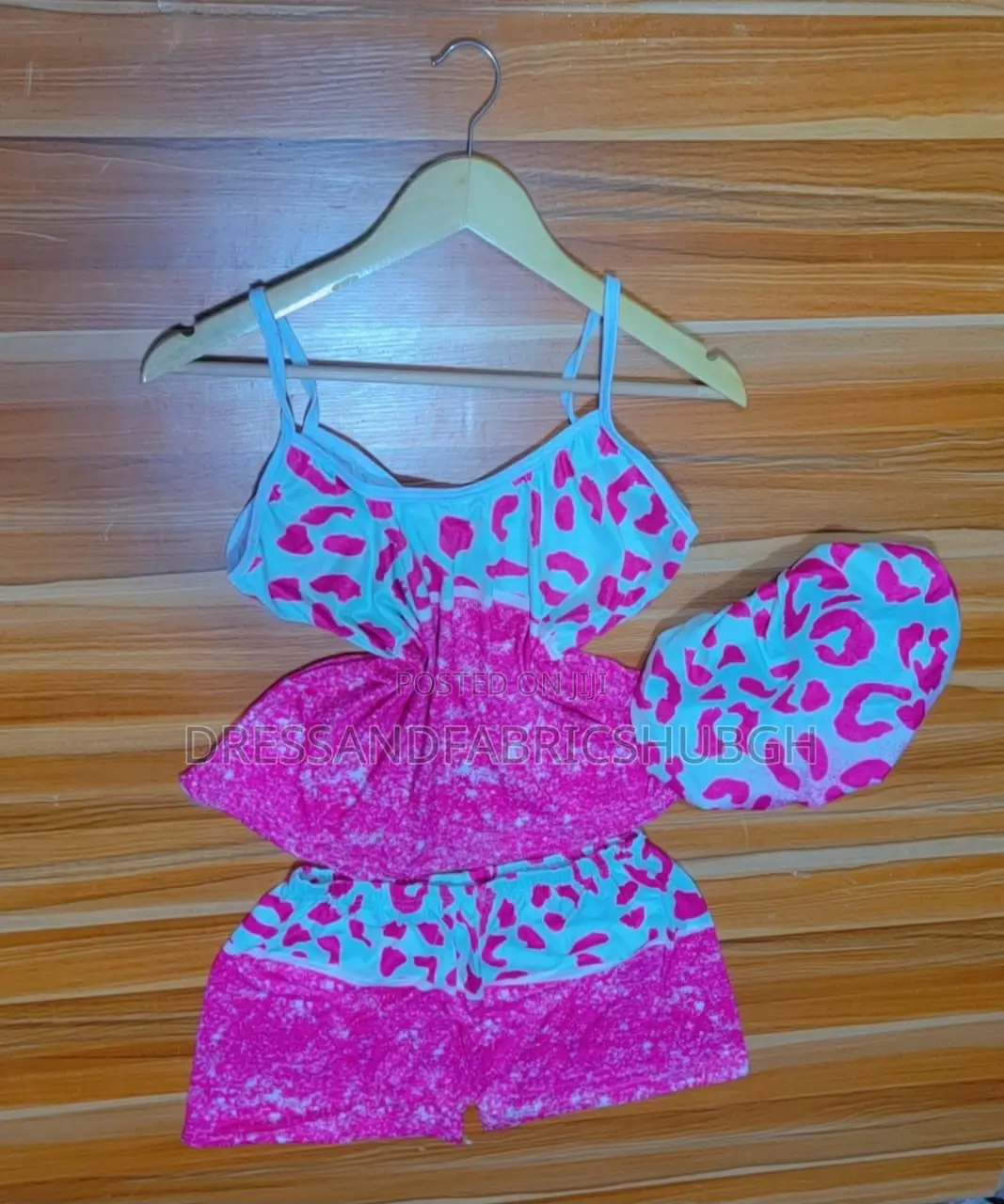 Loungewear/Nightwear