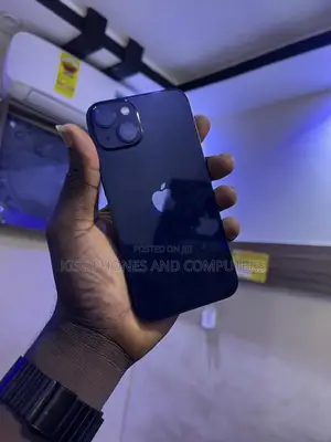 Apple iPhone 13 128 GB