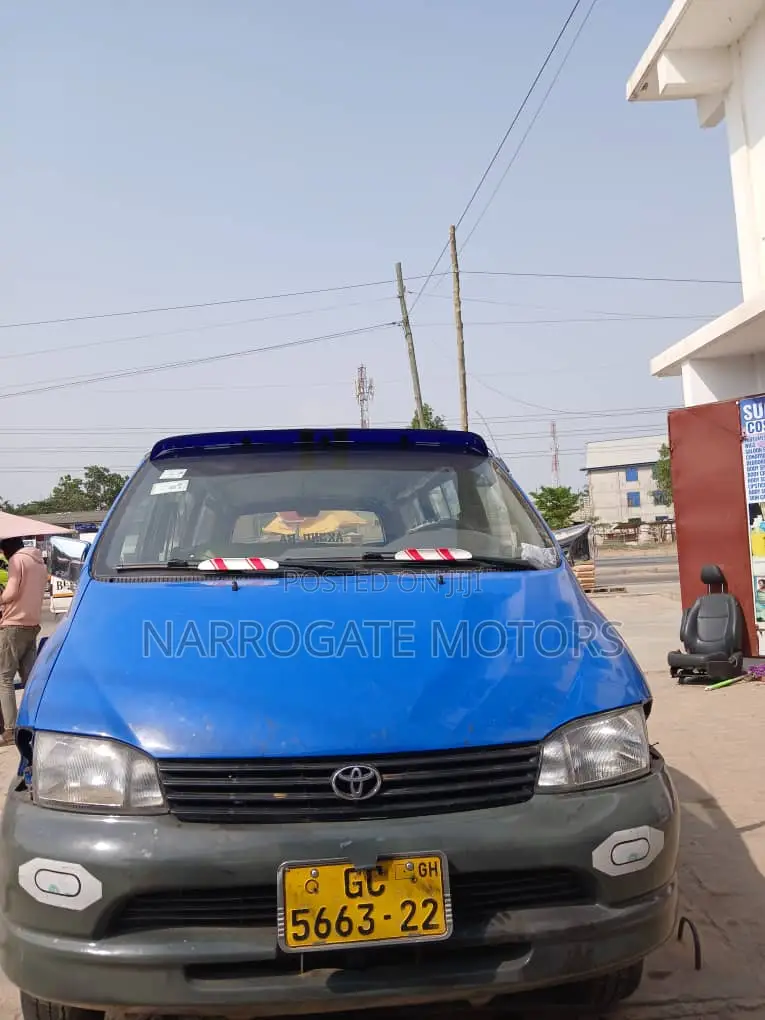 Toyota HiAce 2008 Blue
