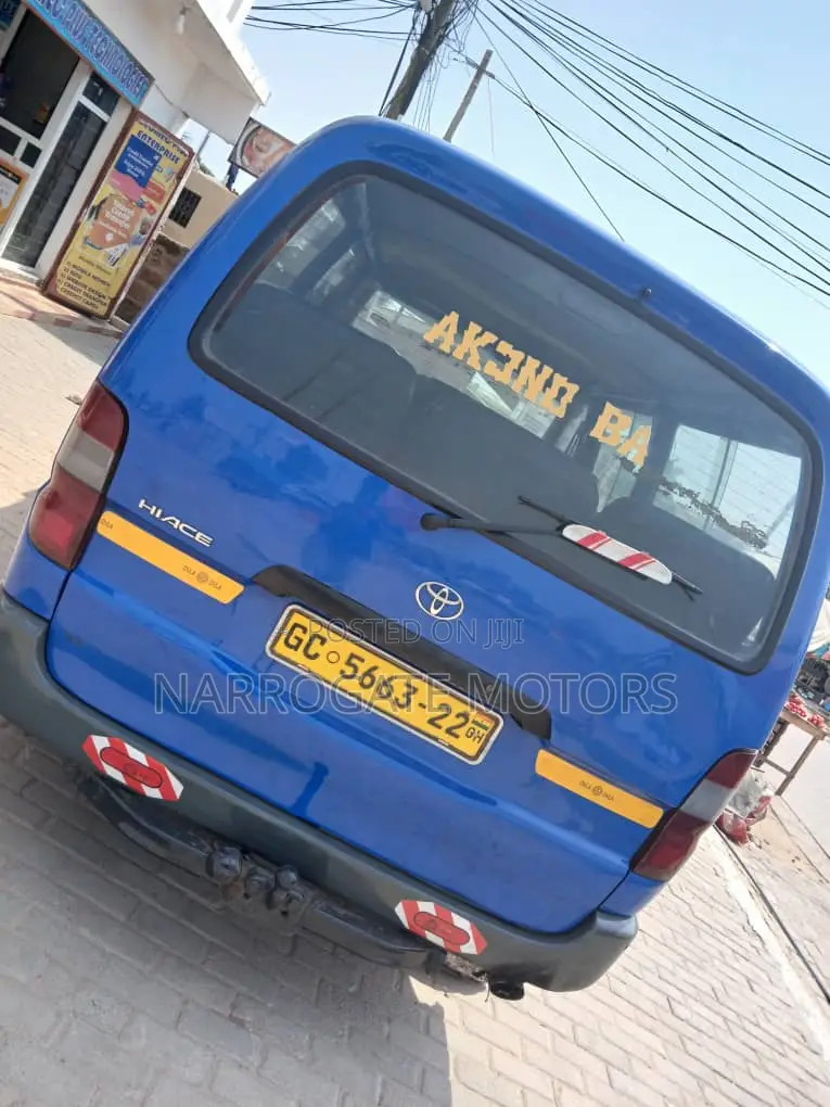 Toyota HiAce 2008 Blue