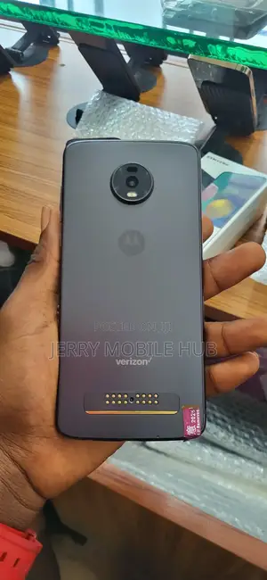Motorola Moto Z4 128 GB