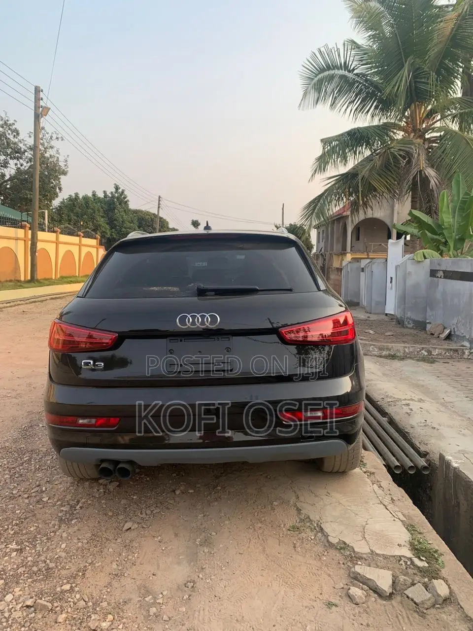 Audi Q3 2018 Matt Black