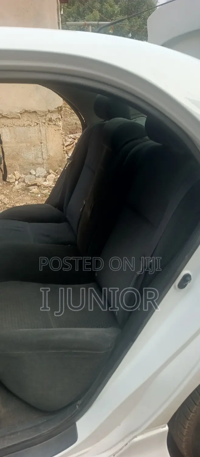 Toyota Corolla S 2005 White