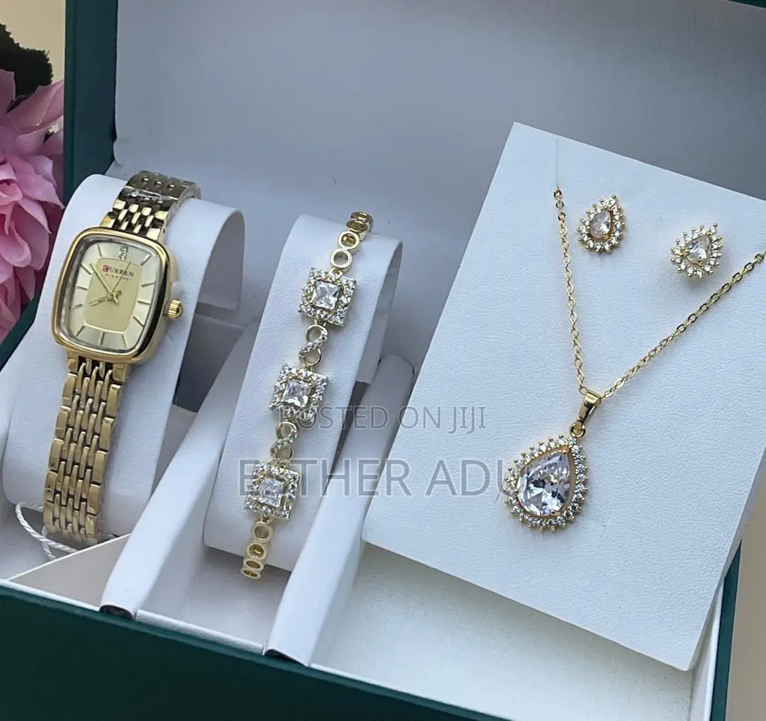 Ladies Jewelry Set