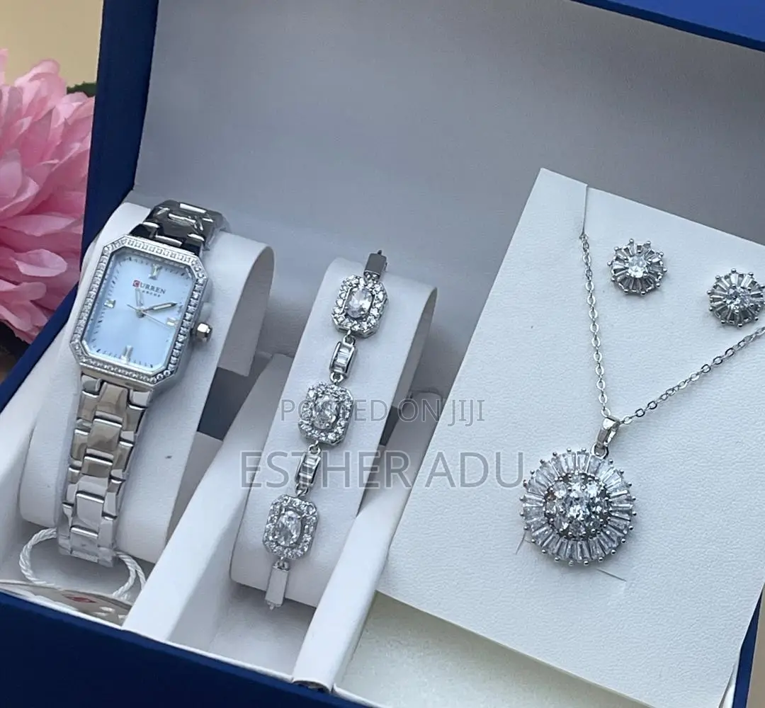 Ladies Jewelry Set