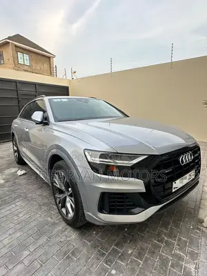 Audi Q8 55 Premium AWD quattro 2020 Silver
