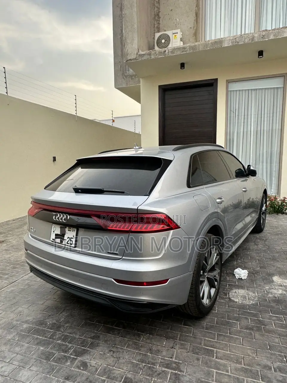 Audi Q8 55 Premium AWD quattro 2020 Silver
