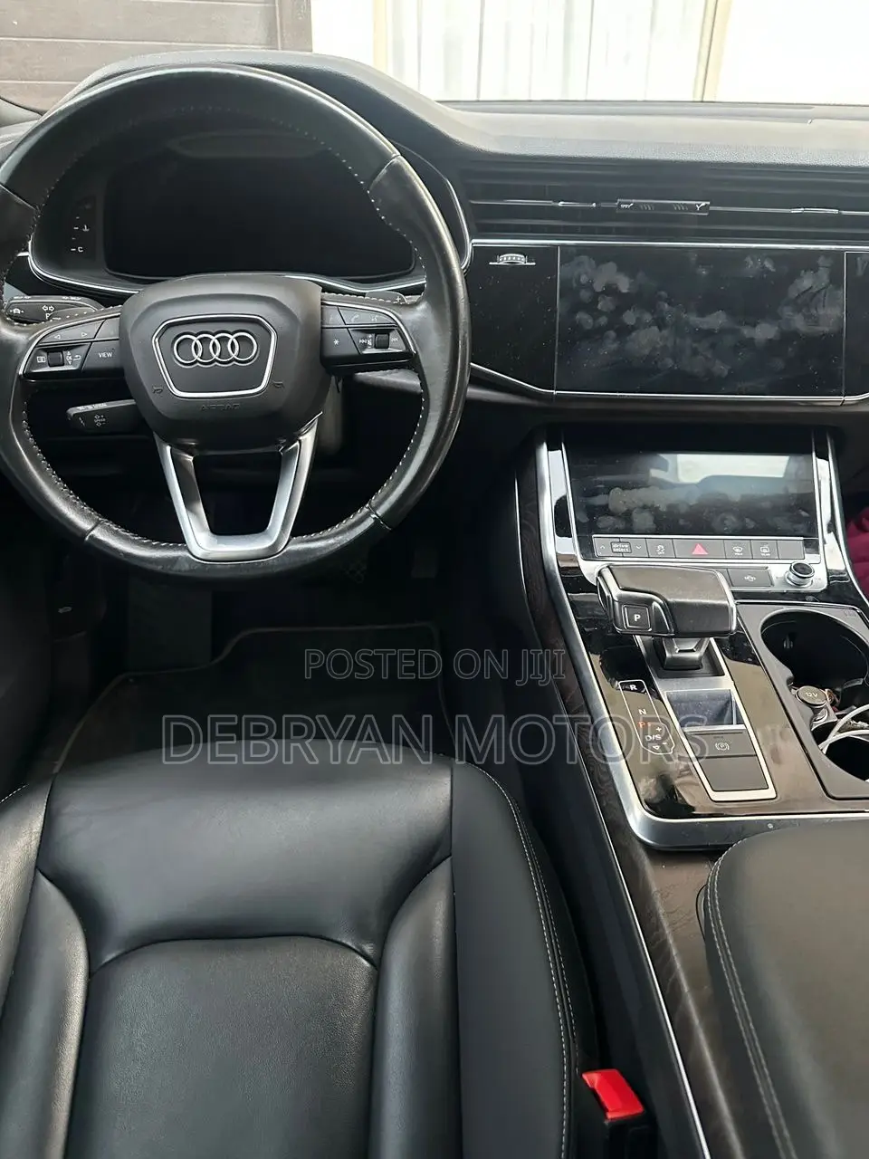 Audi Q8 55 Premium AWD quattro 2020 Silver