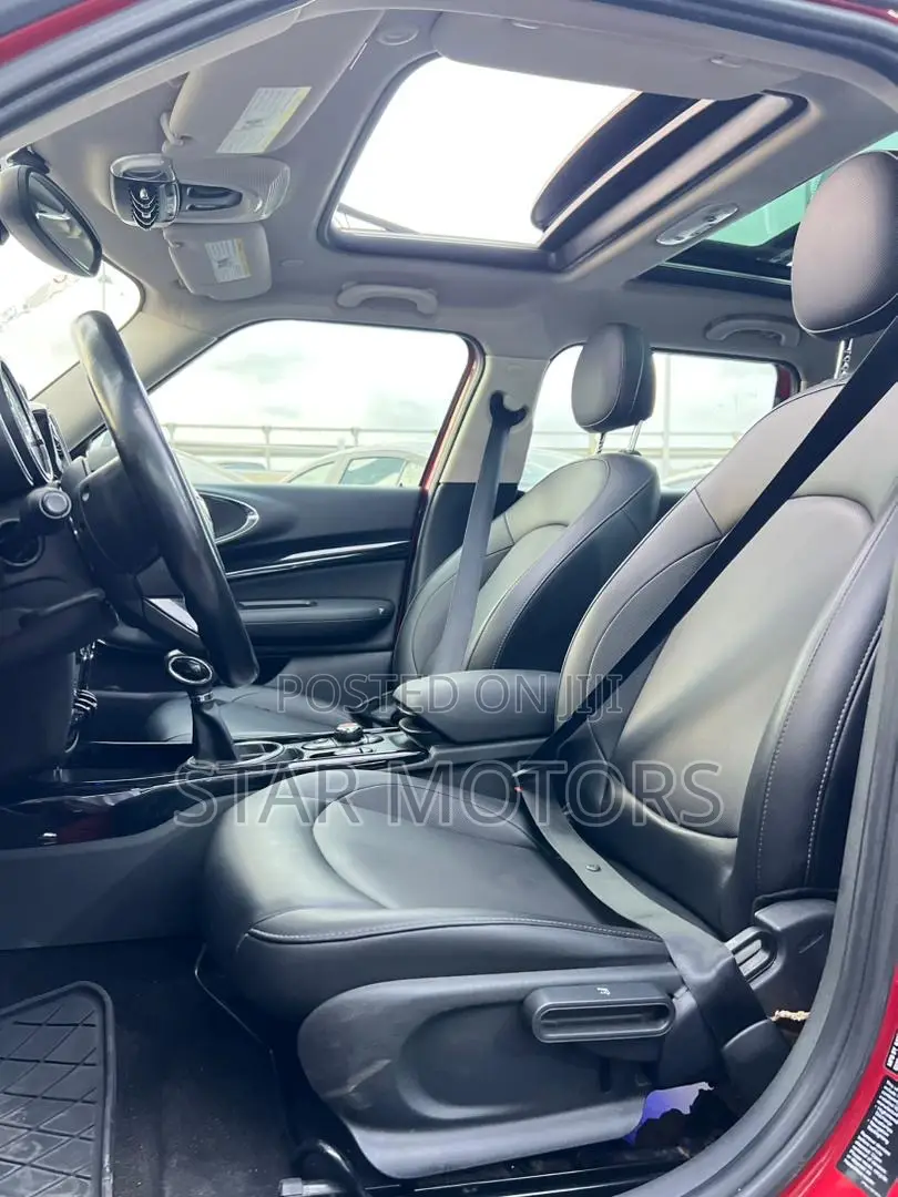 Mini Clubman 2016 Red