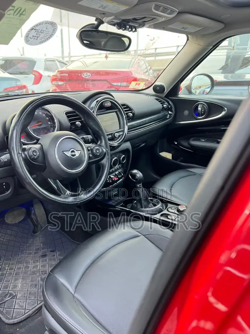 Mini Clubman 2016 Red