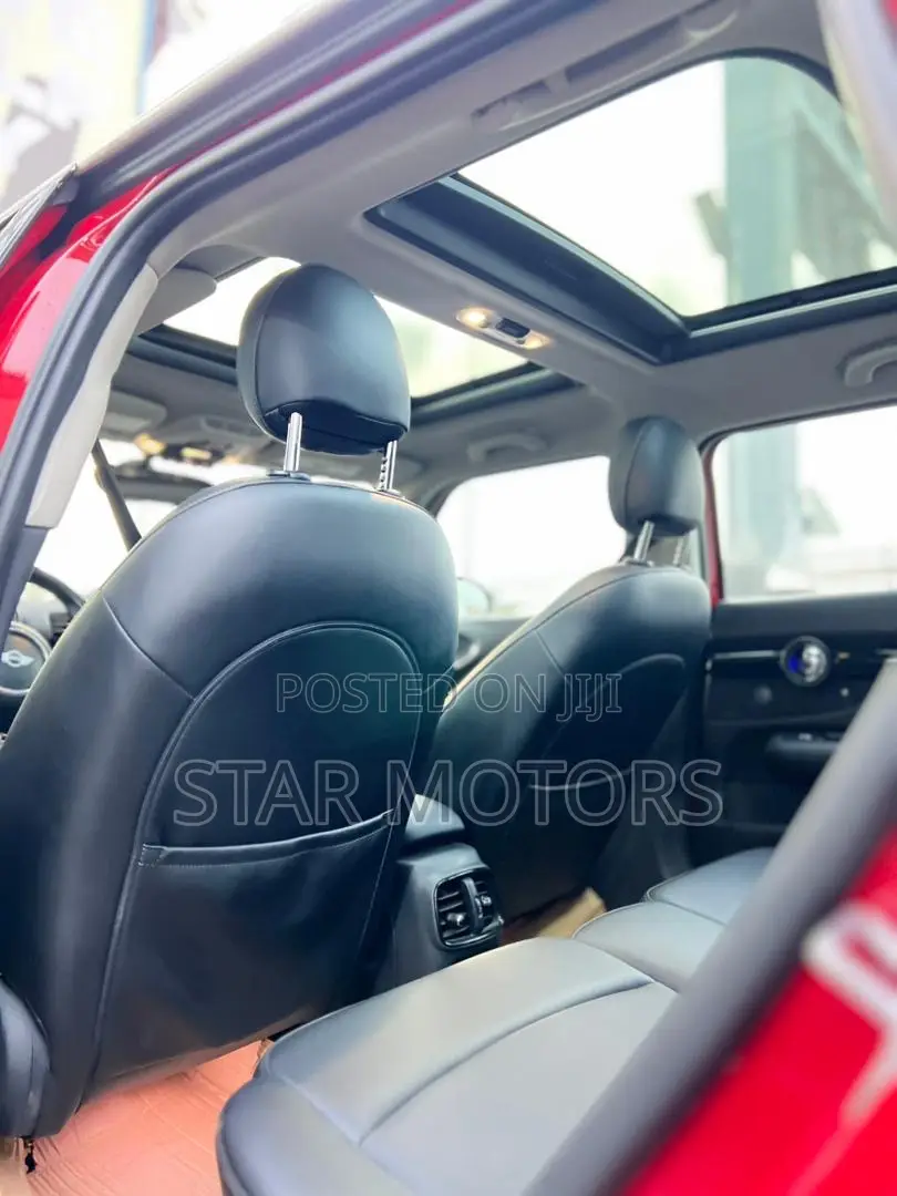 Mini Clubman 2016 Red