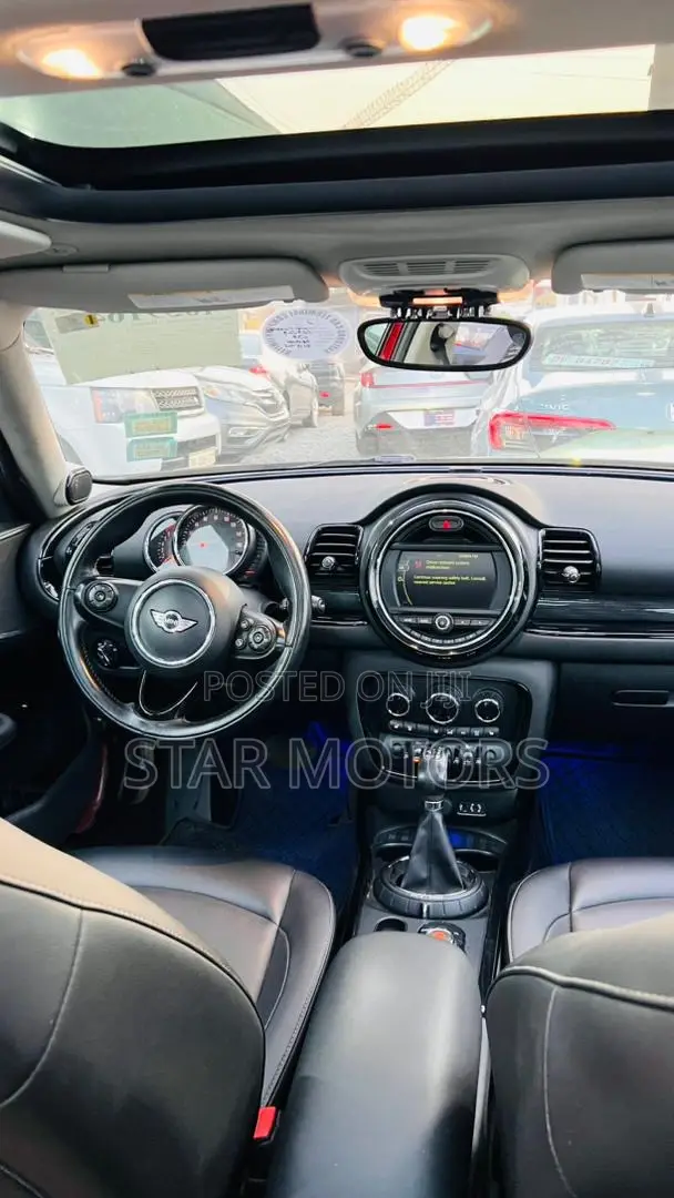 Mini Clubman 2016 Red