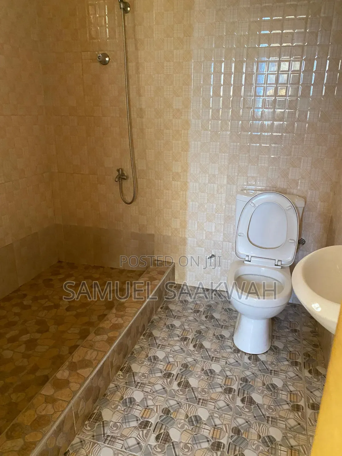 2bdrm Apartment in S&P, Teshie for rent