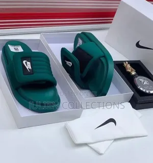 Nike Slide Offcourt Different Colors