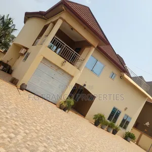 5bdrm House in Kg Franco Properties, Spintex for sale