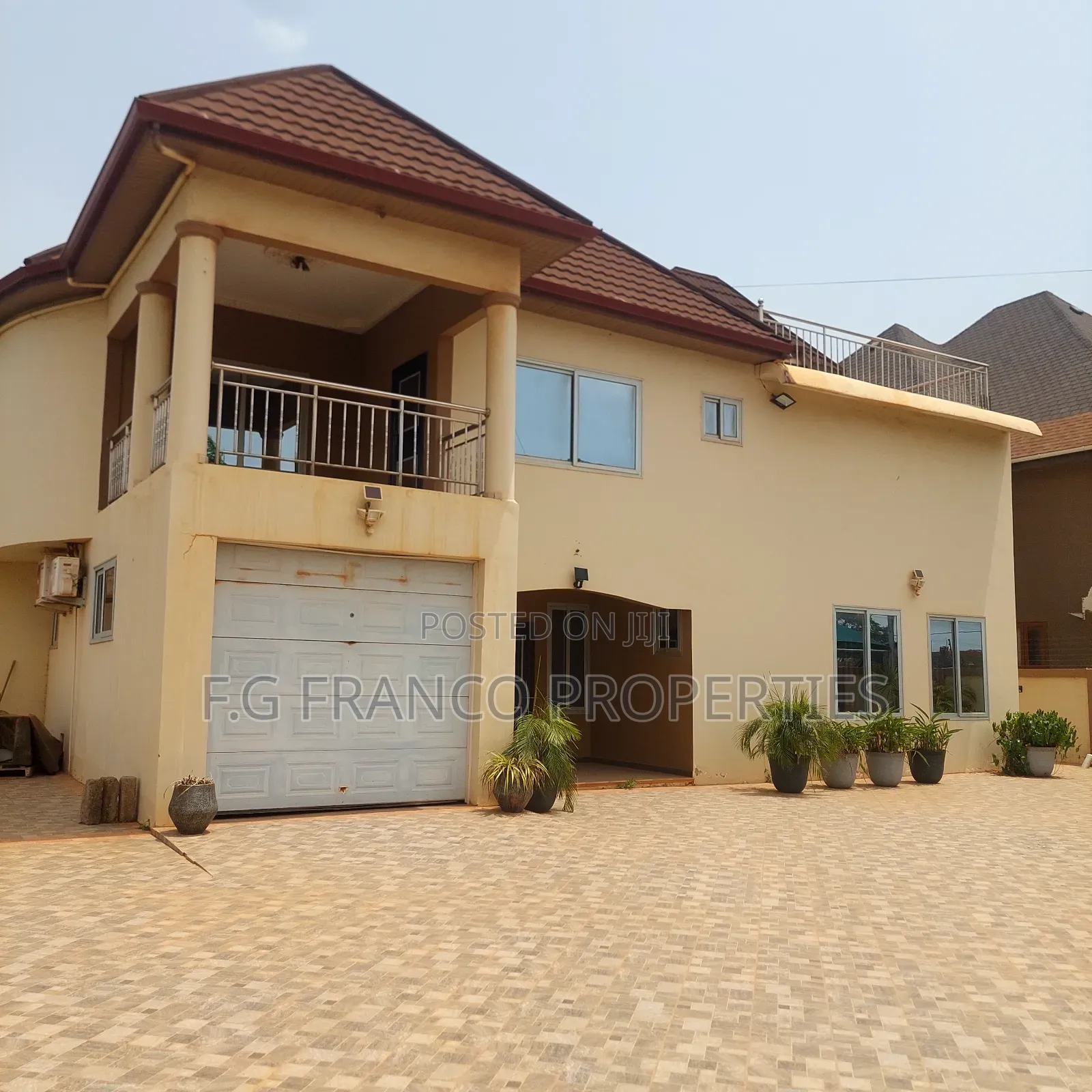 5bdrm House in Kg Franco Properties, Spintex for sale