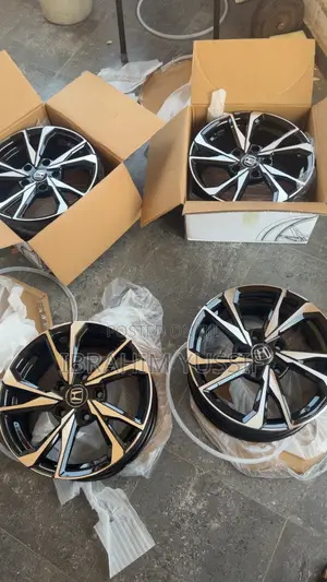 Honda Rim Set in Box