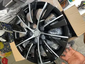 Universal Modified Plastic Wheel Covers for All Cars