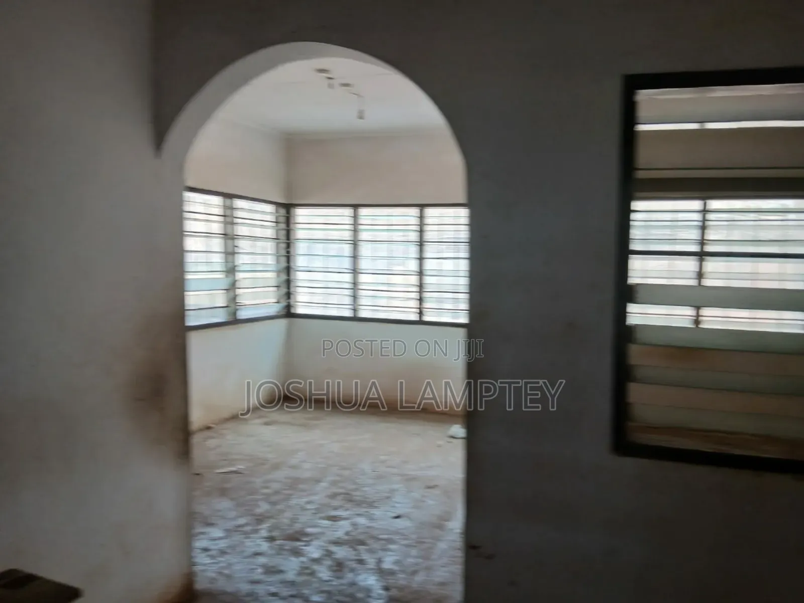 3bdrm House in Bushroad Curve, Teshie for rent