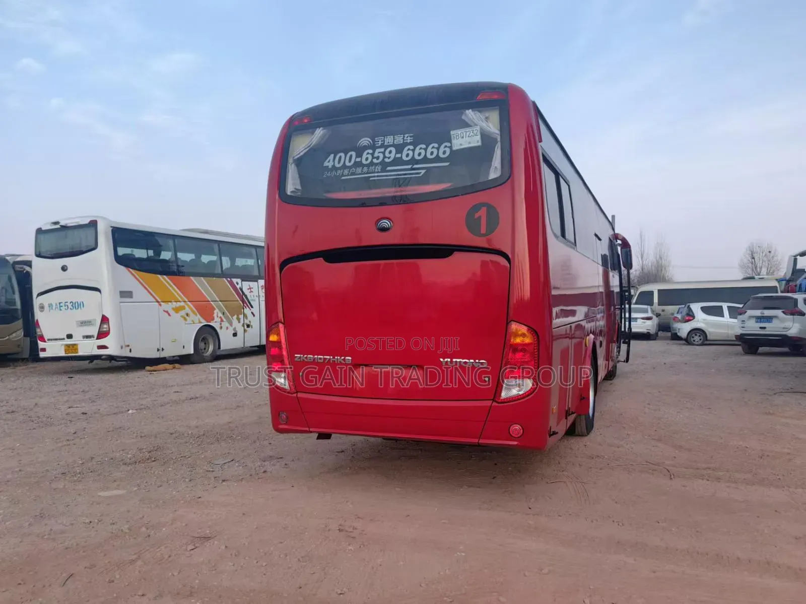 Yutong VIP Bus 2016 Red