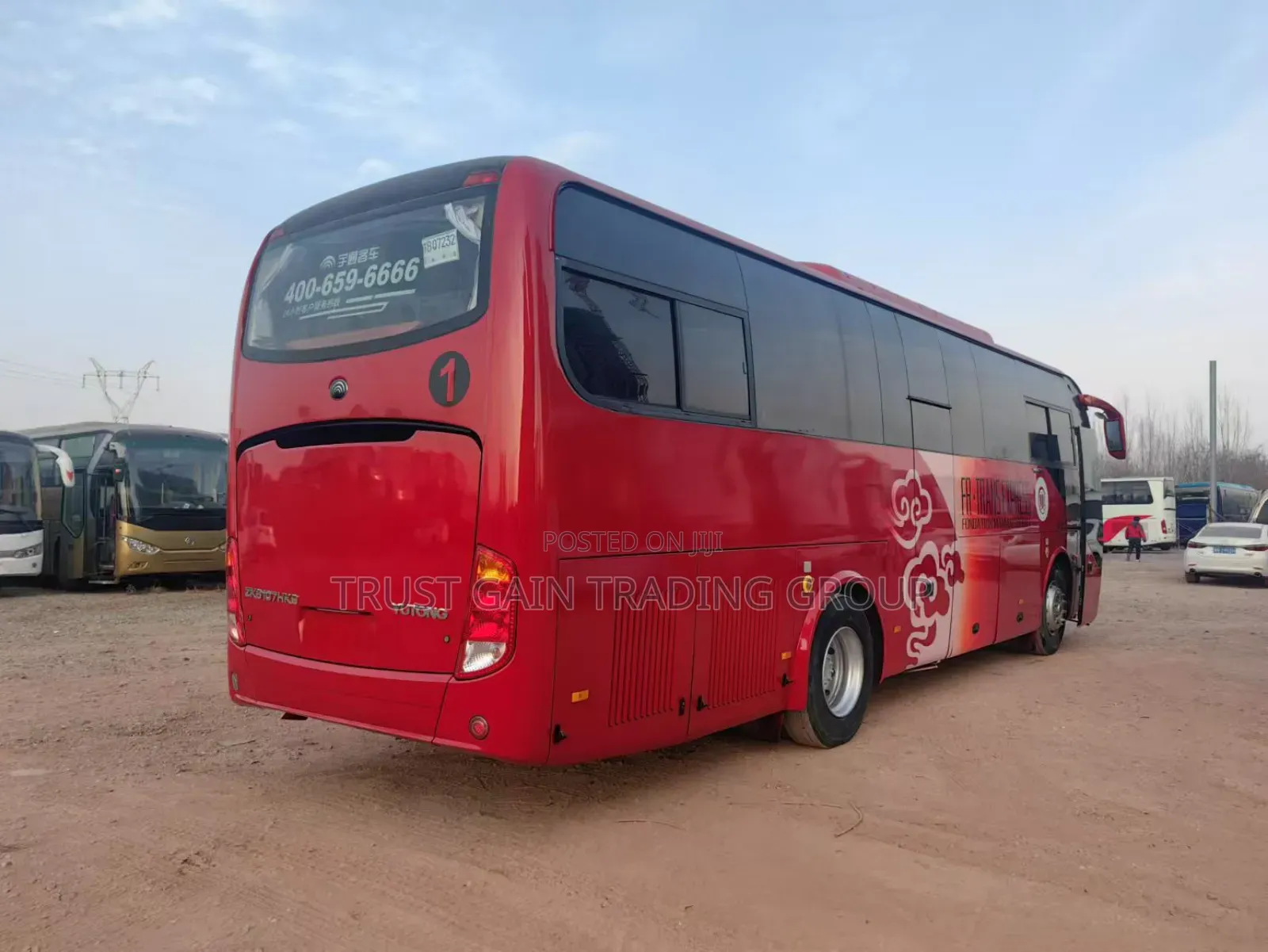Yutong VIP Bus 2016 Red