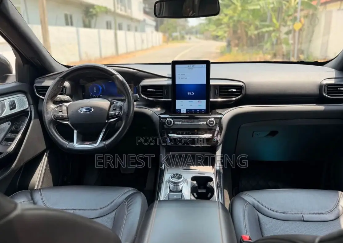 Ford Explorer 2021 Gray