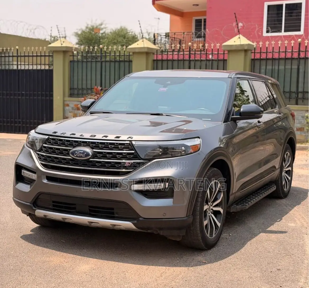Ford Explorer 2021 Gray