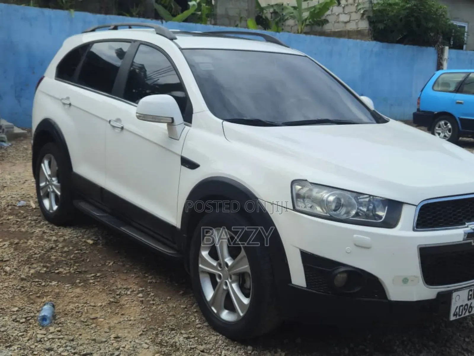 Chevrolet Captiva 2.0D Automatic 2011 White