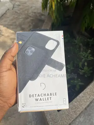 Original Decoded Leather Detachable Wallet for iPhone 11 Pro Max