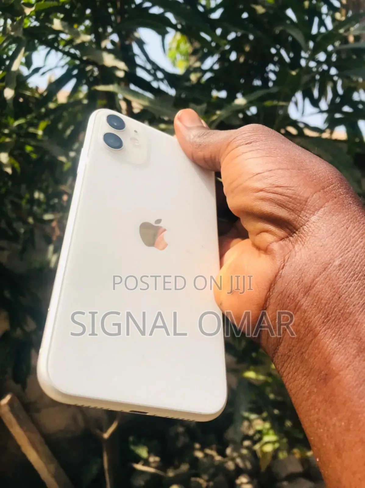 New Apple iPhone 11 64 GB White