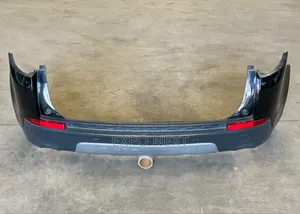 Back Bumper Cover For A 2015-2019 Land Rover Discovery Sport Se