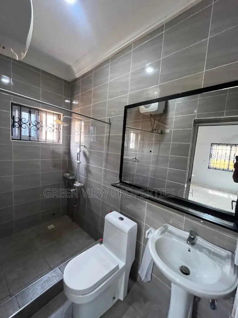2bdrm Apartment in East Legon for rent