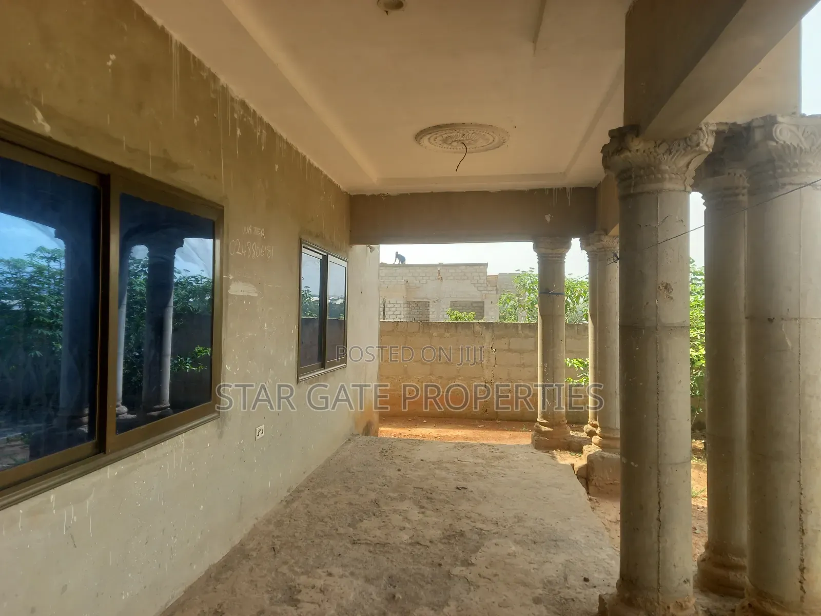 5bdrm House in Abuakwa Sepaase, Kumasi Metropolitan for sale