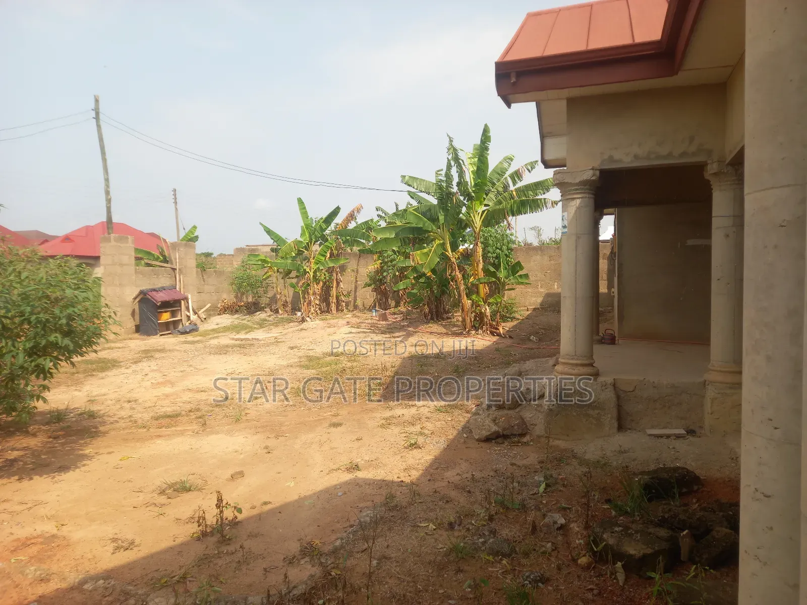 5bdrm House in Abuakwa Sepaase, Kumasi Metropolitan for sale