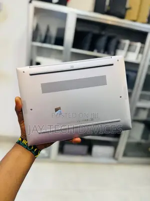 Laptop HP EliteBook 830 G9 8GB Intel Core i5 SSD 256GB